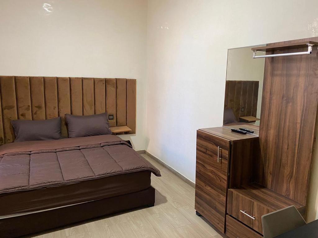 Hotel Meuble Parisien Rabat Kültér fotó