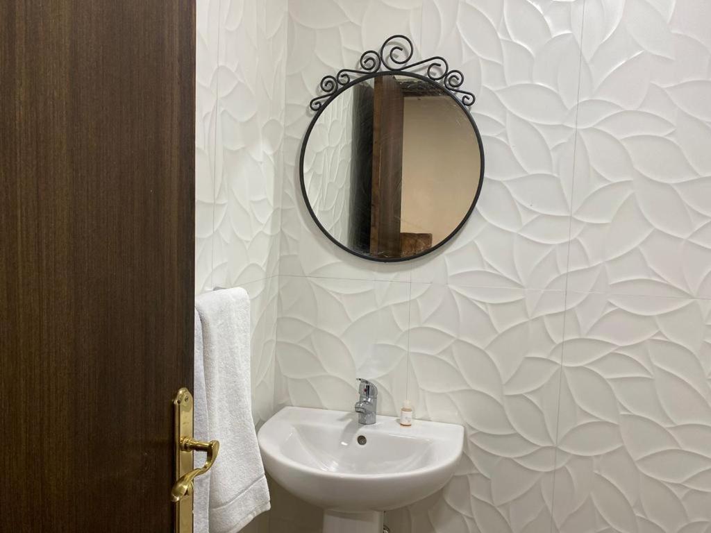 Hotel Meuble Parisien Rabat Kültér fotó