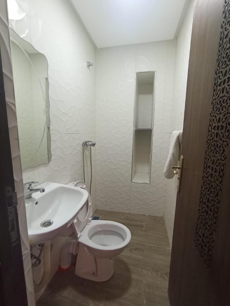 Hotel Meuble Parisien Rabat Kültér fotó